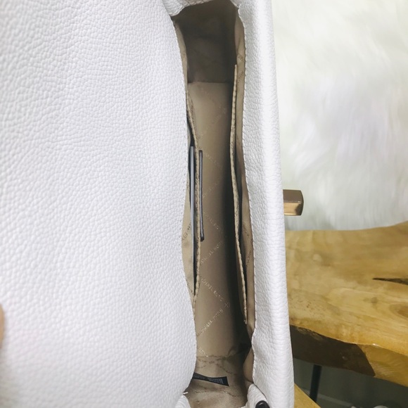 Michael Kors Kinsley Weaved Shoulder Flap Bag - Picture 6 of 8